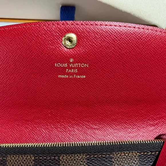 LOUIS VUITTON ♥️ Emilie Wallet In Damier Ebene Canvas - Picture 4 of 14